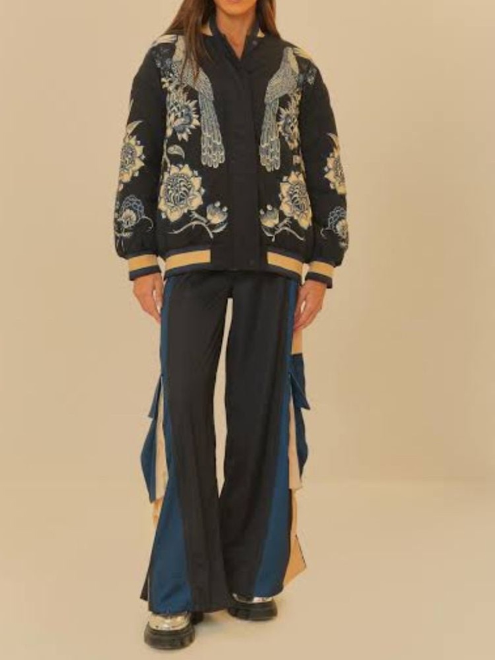 Farm Rio Cargo Pants - Picture 3 of 6